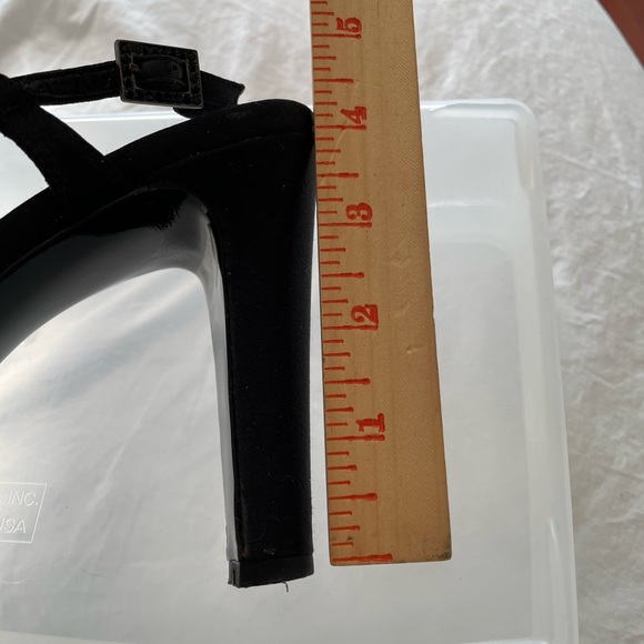 Stuart Weitzman peeptoe black satin shoes 4.5” heel with 1/2” platform Worn once main image 0